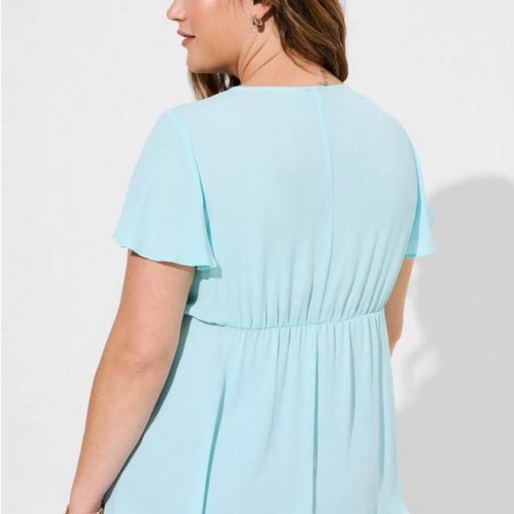 Torrid Georgette Twist Surplice Flutter Sleeve Bl… - image 3